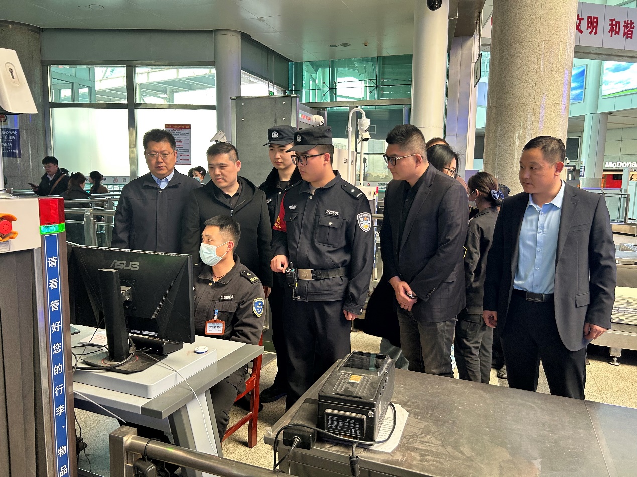 圖為聯合鐵路公安追蹤涉案物品